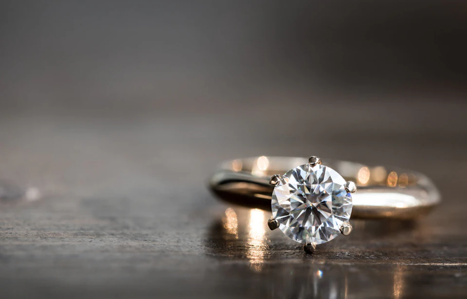 22 engagement ring questions and answers