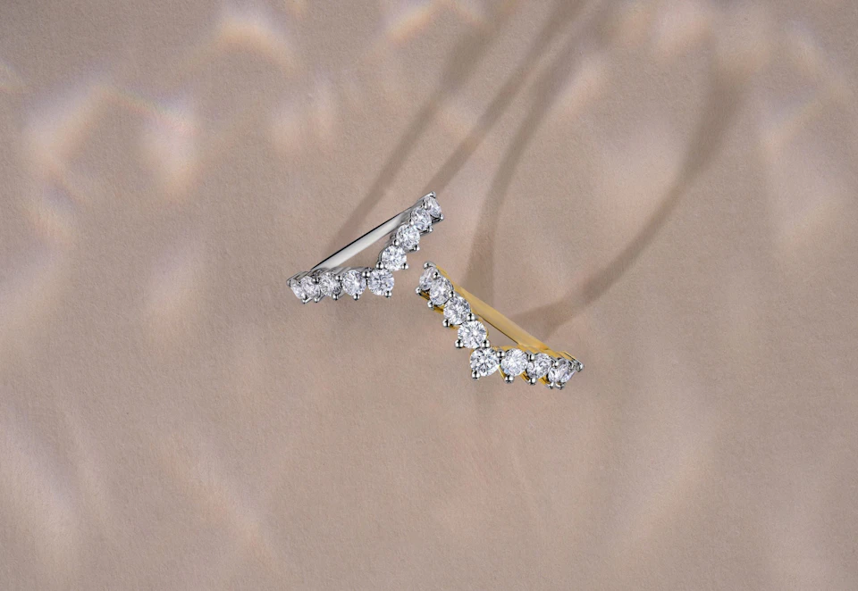 Diamond wishbone rings
