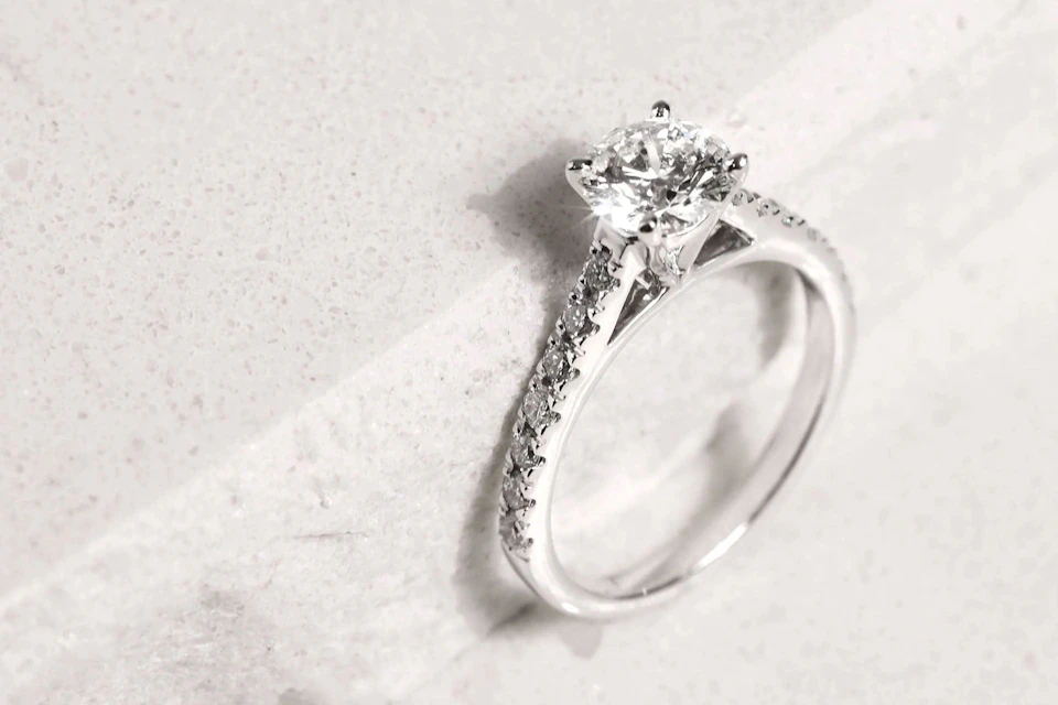 diamond engagement ring