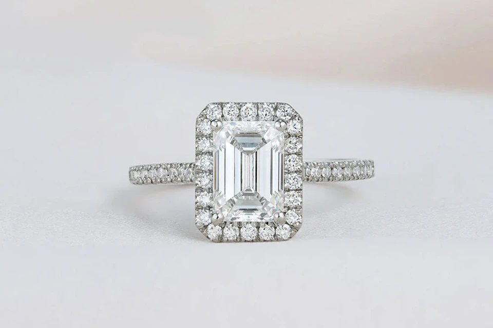 emerald cut diamond engagement ring