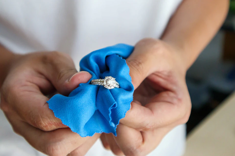 jewellery cleaning tips