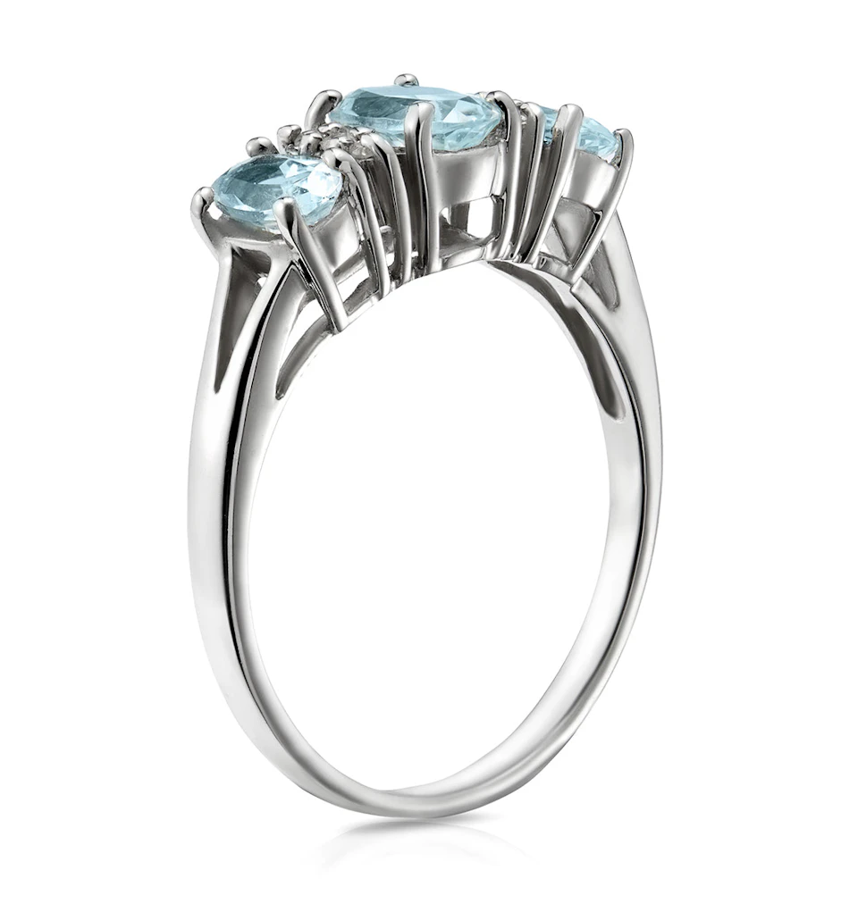 Aquamarine 0.80CT And Diamond 9K White Gold Ring
