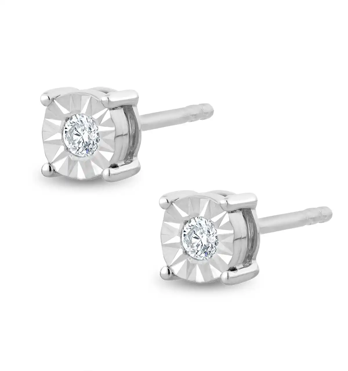 Lab Diamond Studs Earrings 5mm 0.10ct H/Si in 925 Silver