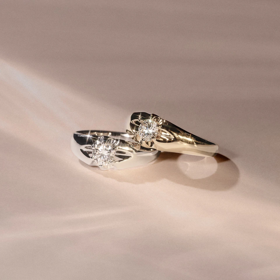 Lab Diamond Signet Ring 0.50ct Round Cut in 18K Gold Vermeil