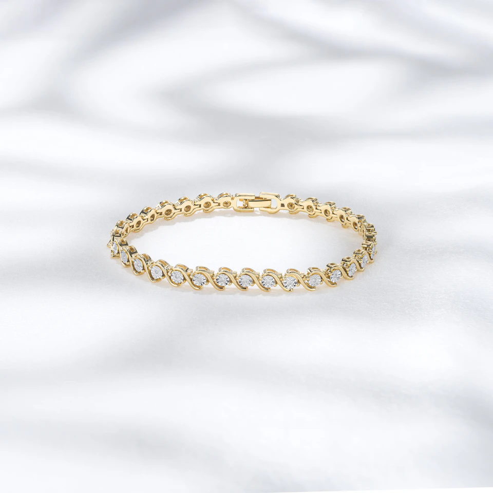 0.19ct Diamond and 18K Gold Vermeil Twist Bracelet