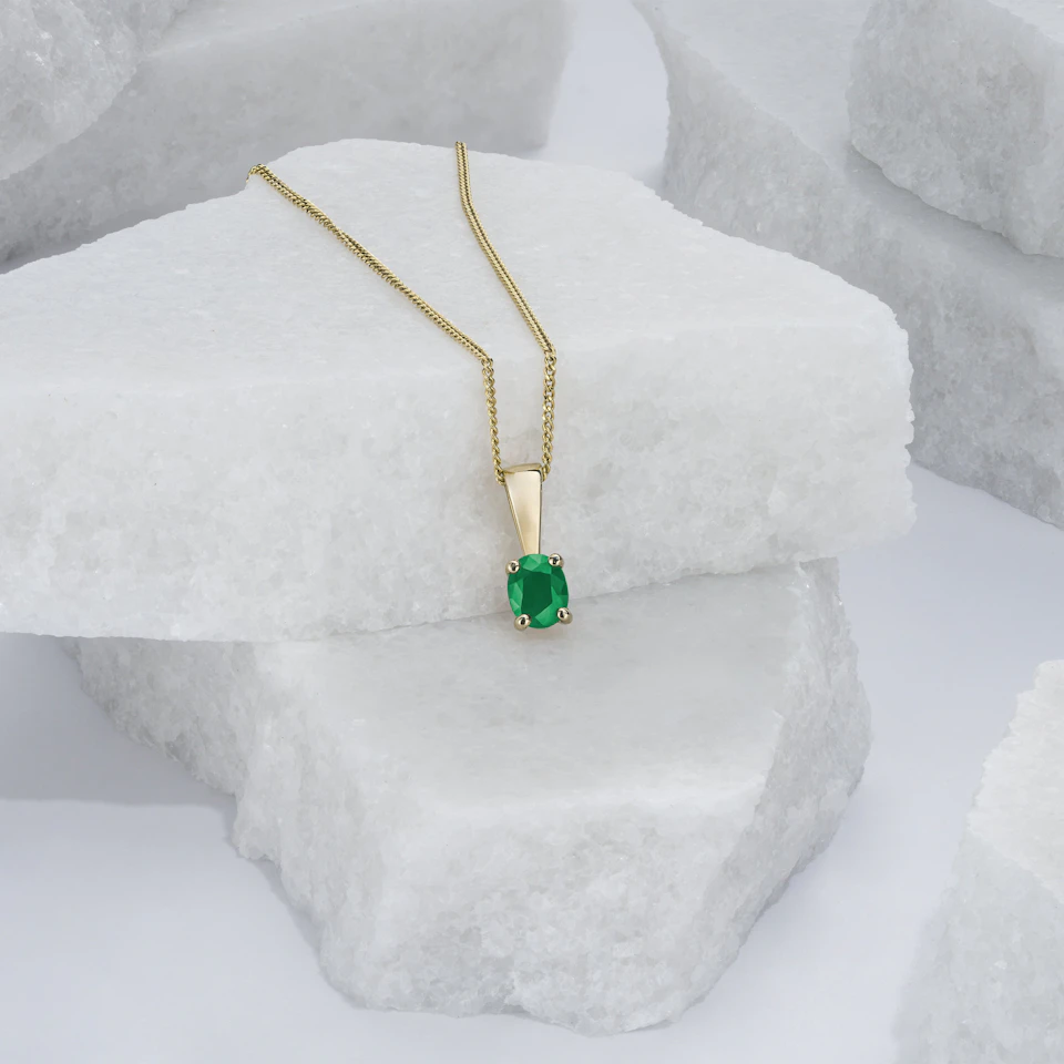 Emerald 0.33CT 9K Yellow Gold Pendant Necklace