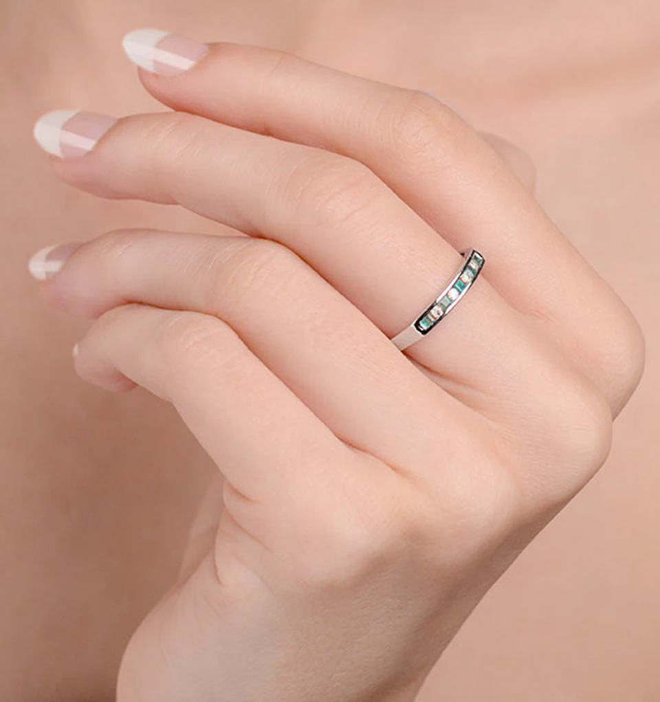 Emerald 0.15ct And Diamond 9K White Gold Ring