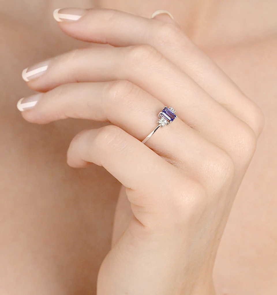 Tanzanite 6 x 4mm And Diamond 18K White Gold Ring FET37-VY