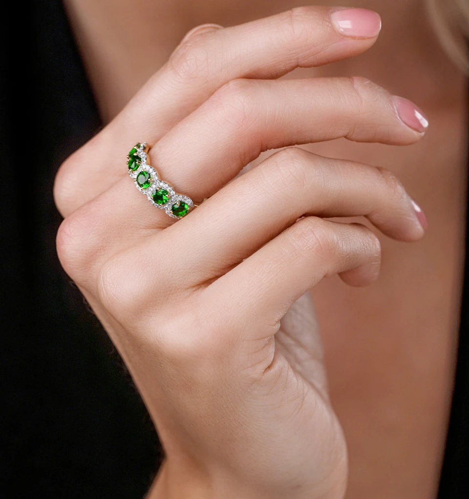Emerald and Diamond Halo 5 Stone Asteria Ring in 18K Gold