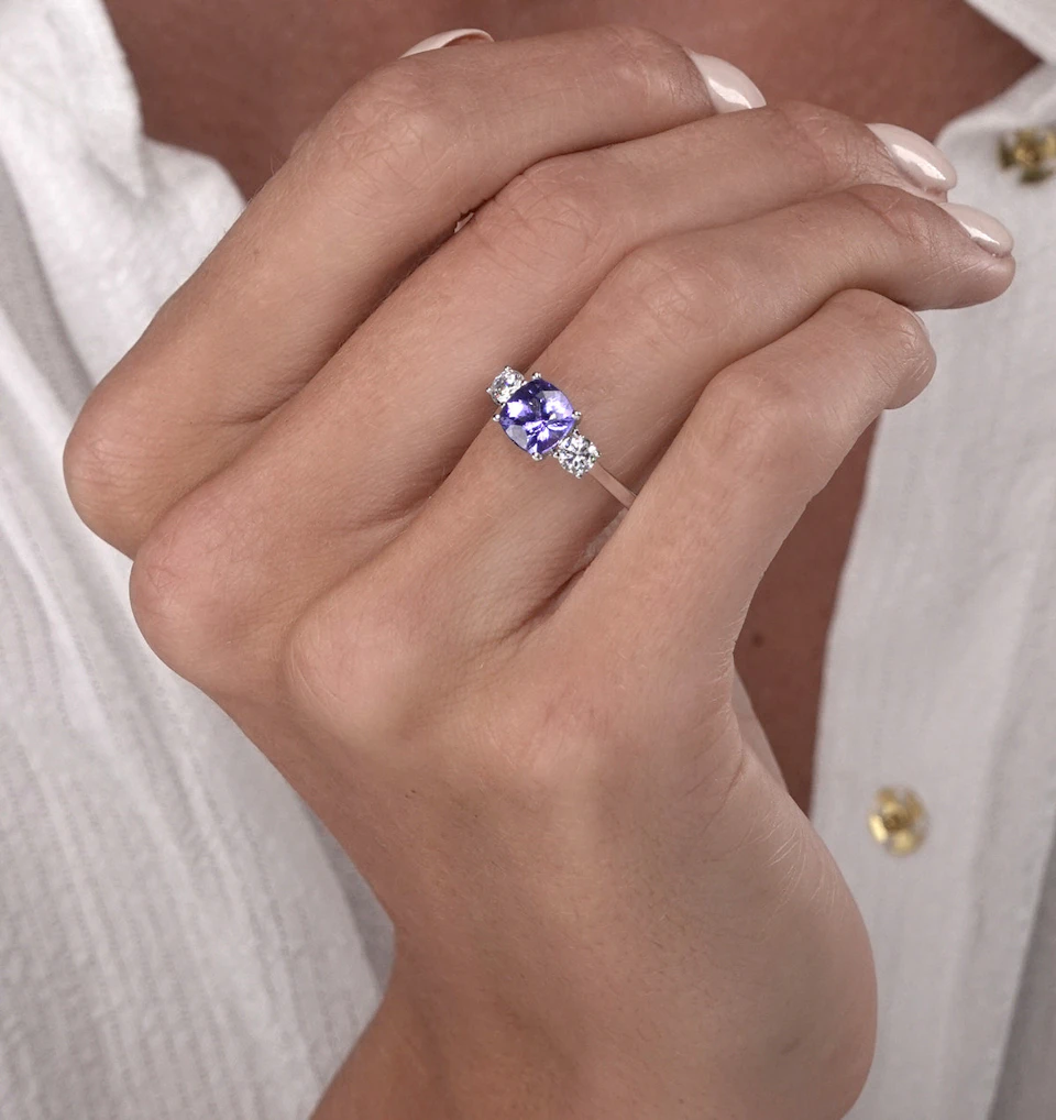 1.60ct Cushion Cut Tanzanite Diamond Asteria Ring in 18K White Gold