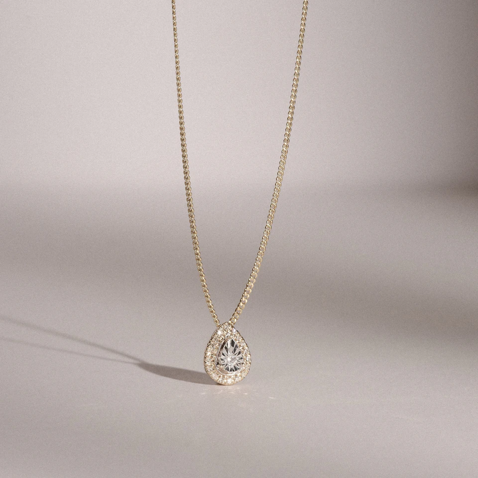 Masami Lab Diamond Pear Halo Necklace 0.10ct Pave Set in 18K Gold Vermeil