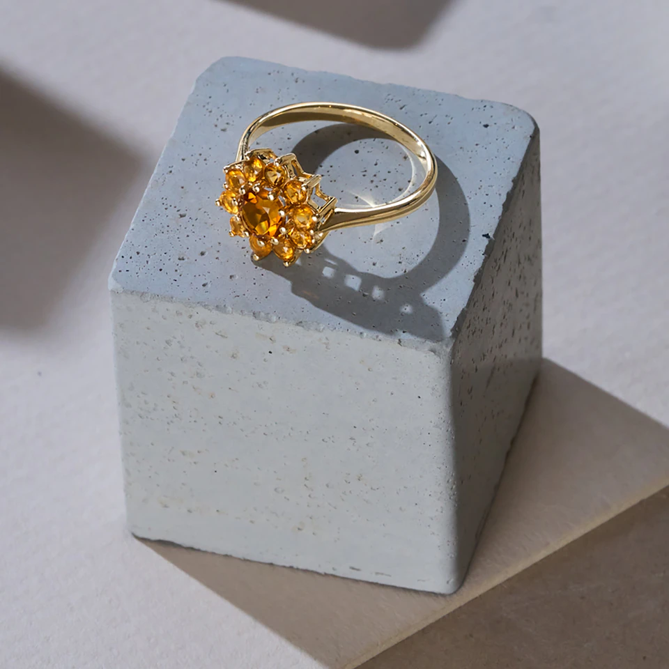 0.96ct Citrine Cluster Ring in 9K Yellow Gold