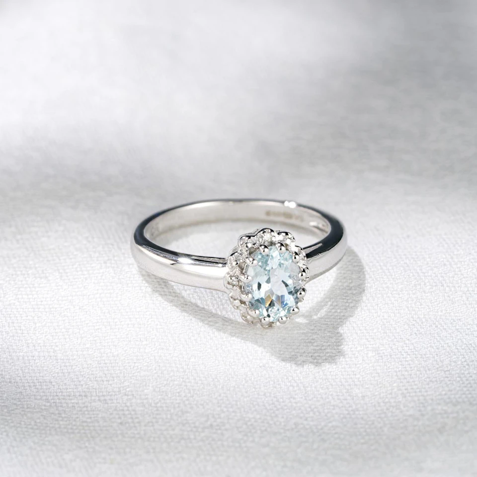 Aquamarine 0.70CT And Diamond 9K White Gold Ring