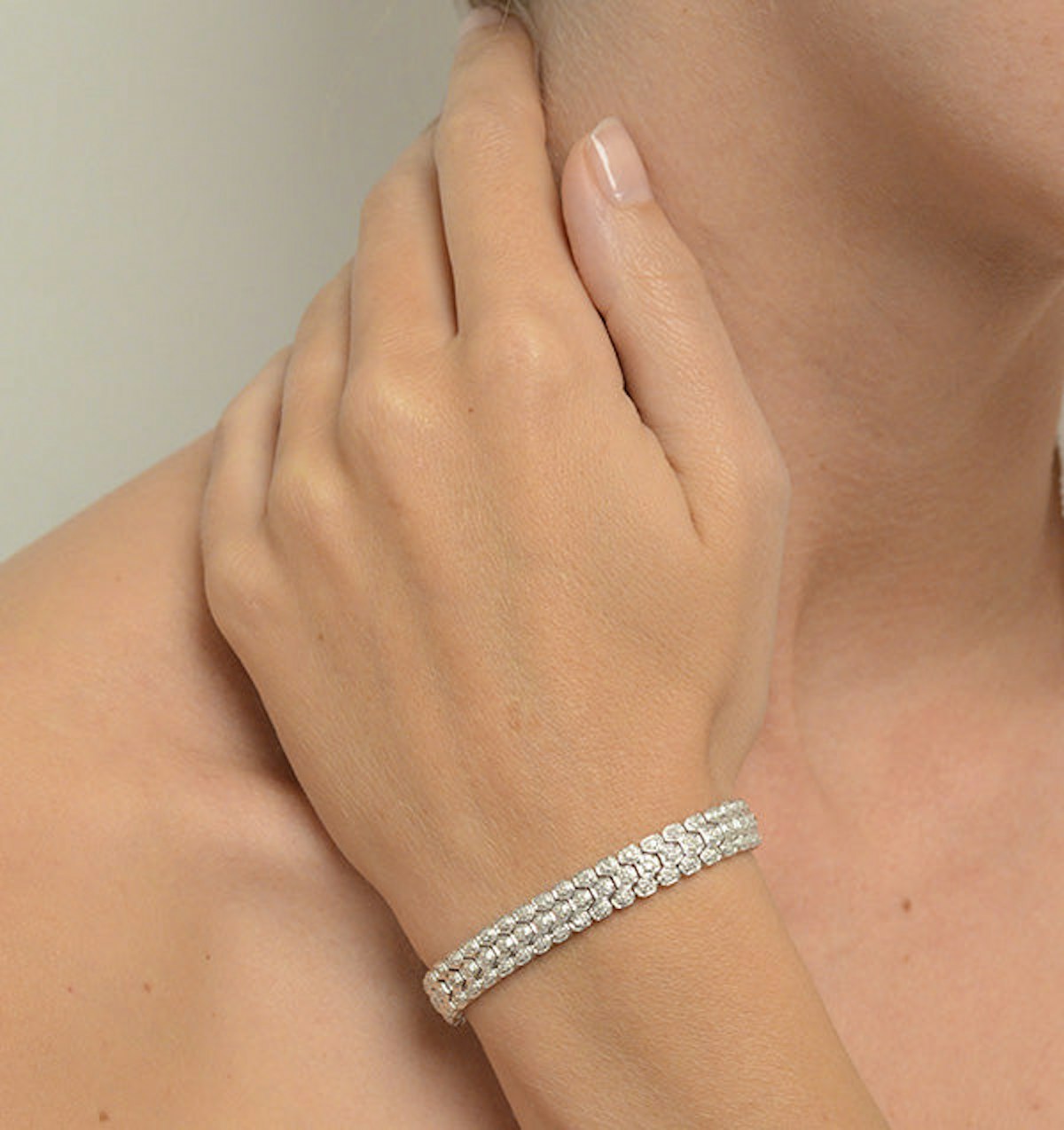 Evening Bracelet 1.00CT Lab Diamond in 925 Silver