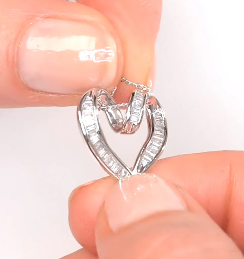 Heart Pendant Necklace 0.33ct Diamond 9K White Gold