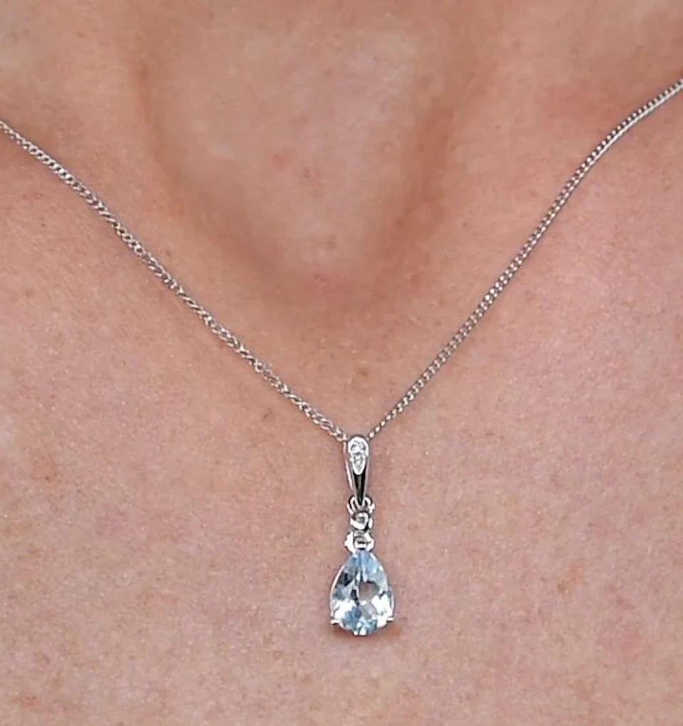 Stellato Collection Blue Topaz Diamond Necklace in 9K White Gold