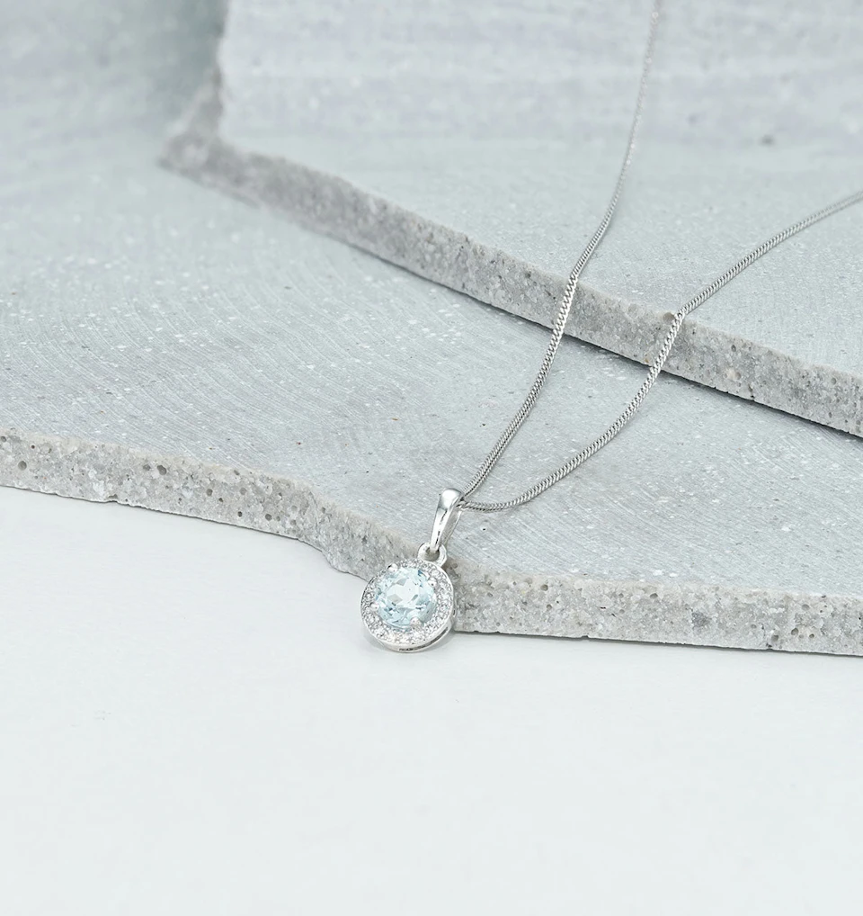0.38ct Aquamarine and Diamond Stellato Necklace in 9K White Gold