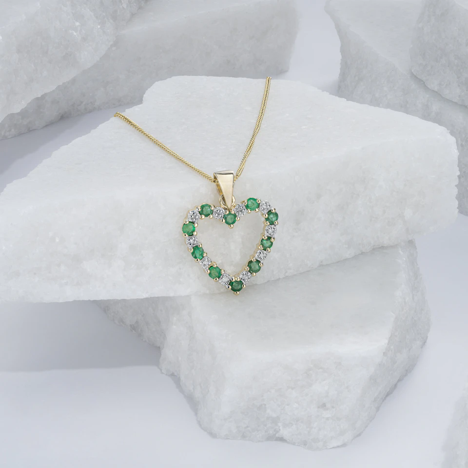 Emerald 0.54CT And Diamond 9K Yellow Gold Heart Pendant Necklace