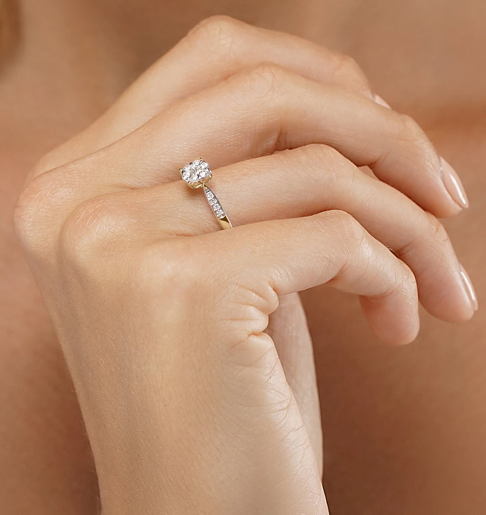 Lab Diamond Engagement Ring With Shoulders 0.25ct H/Si in 18K Gold Vermeil