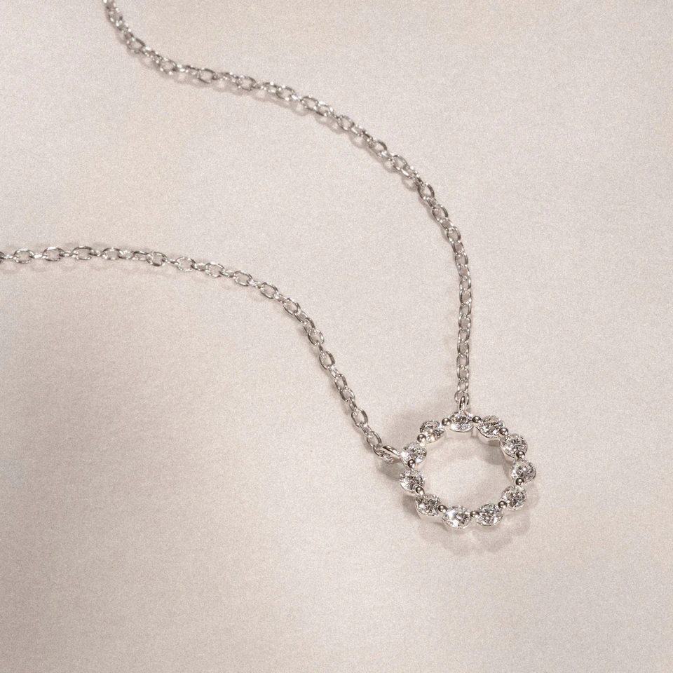 Lab Diamond Eternal Glow Circle Necklace 0.25ct in 925 Silver