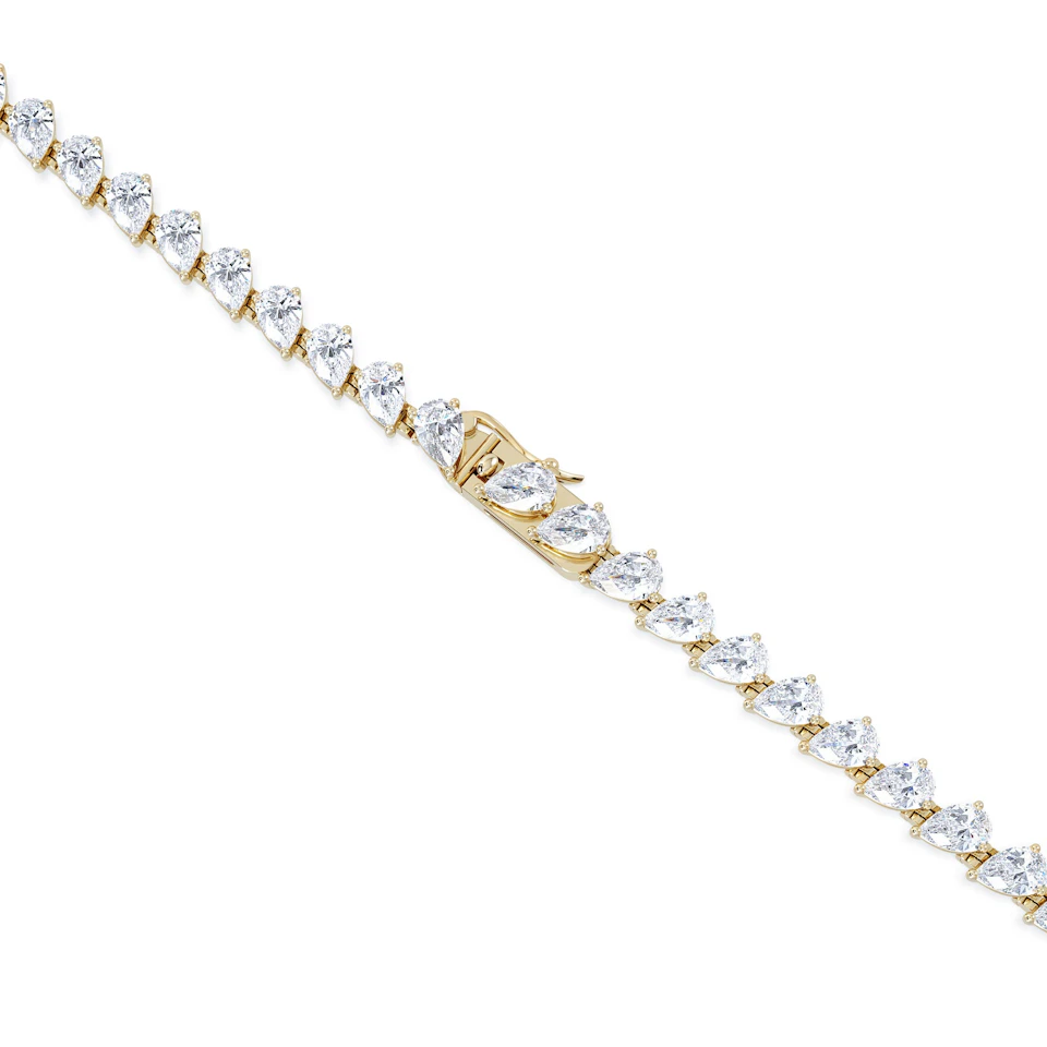 LUXE 32.00ct Lab Diamond Necklace with 3.00ct IGI Certified Pear-Cut Centre in 18K Yellow Gold