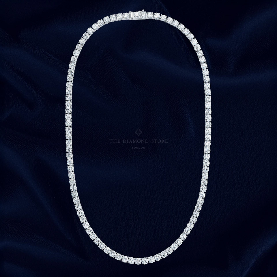 LUXE 30.00ct Lab Diamond Necklace with IGI Certified Brilliant-Cut Diamonds in 18K White Gold