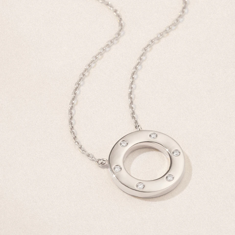 Élan 0.06ct Lab Diamond Circle Necklace in Sterling Silver