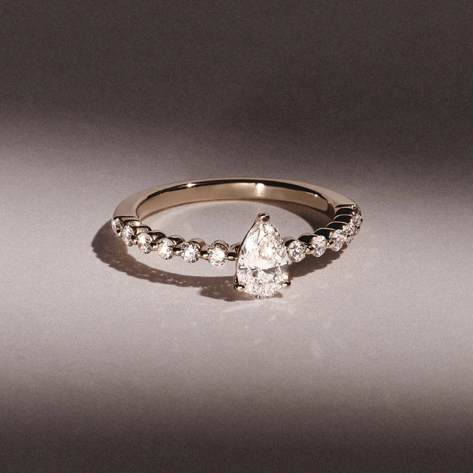 Solstice Pear Cut 0.80ct Lab Diamond Pear Shape Engagement Ring F/VS in 9k Gold