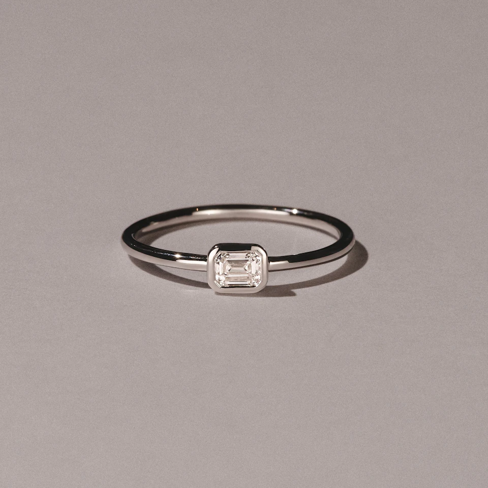 Horizon Emerald Cut Lab Diamond Solitaire Ring 0.25ct H/SI in 925 Silver