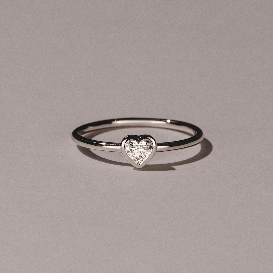 Horizon Heart Cut Lab Diamond Solitaire Ring 0.25ct H/SI in 925 Silver