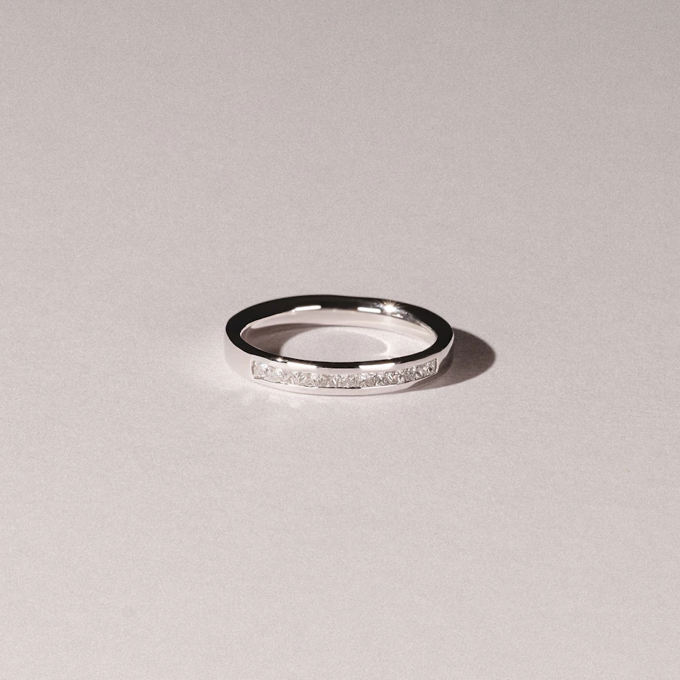 Eterna Lab Diamond Princess Cut Half Eternity Ring 0.30ct H/SI in 925 Silver