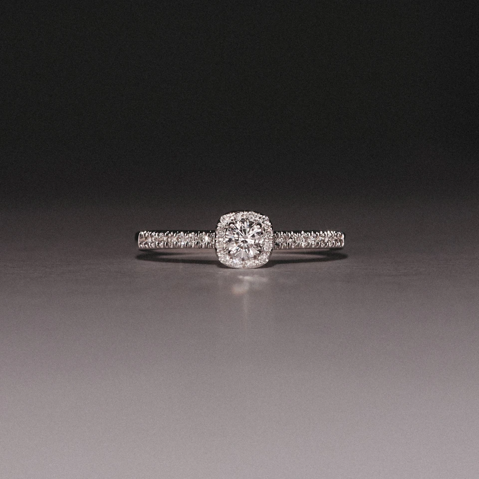 Lumia Round Cut Lab Diamond Halo Ring 0.33ct F/VS in 925 Silver