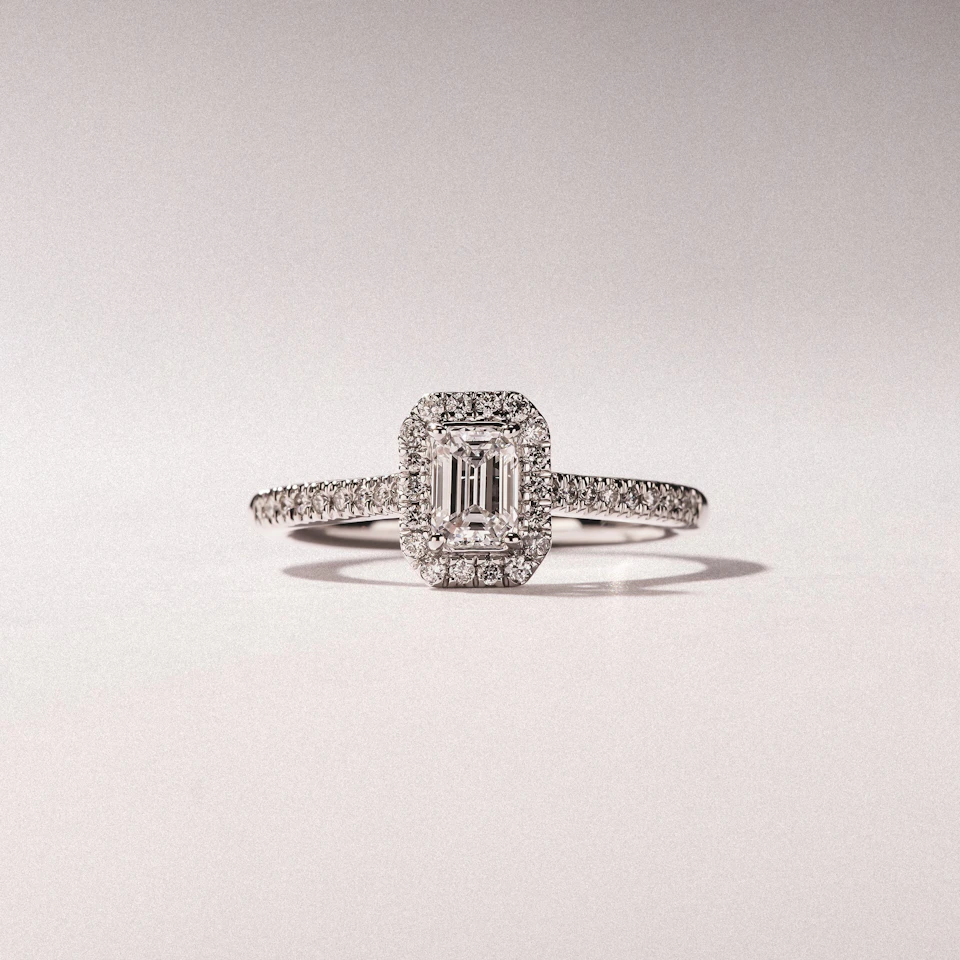 Lumia Cut Emerald Cut Lab Diamond Halo Ring 0.70ct F/VS in 9K Gold