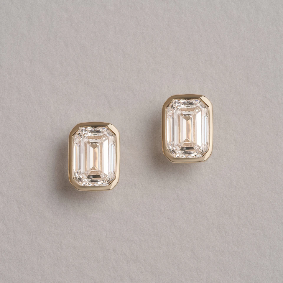 Bezel Set 2.00ct Emerald Cut Lab Diamond Stud Earrings in 18K Yellow Gold