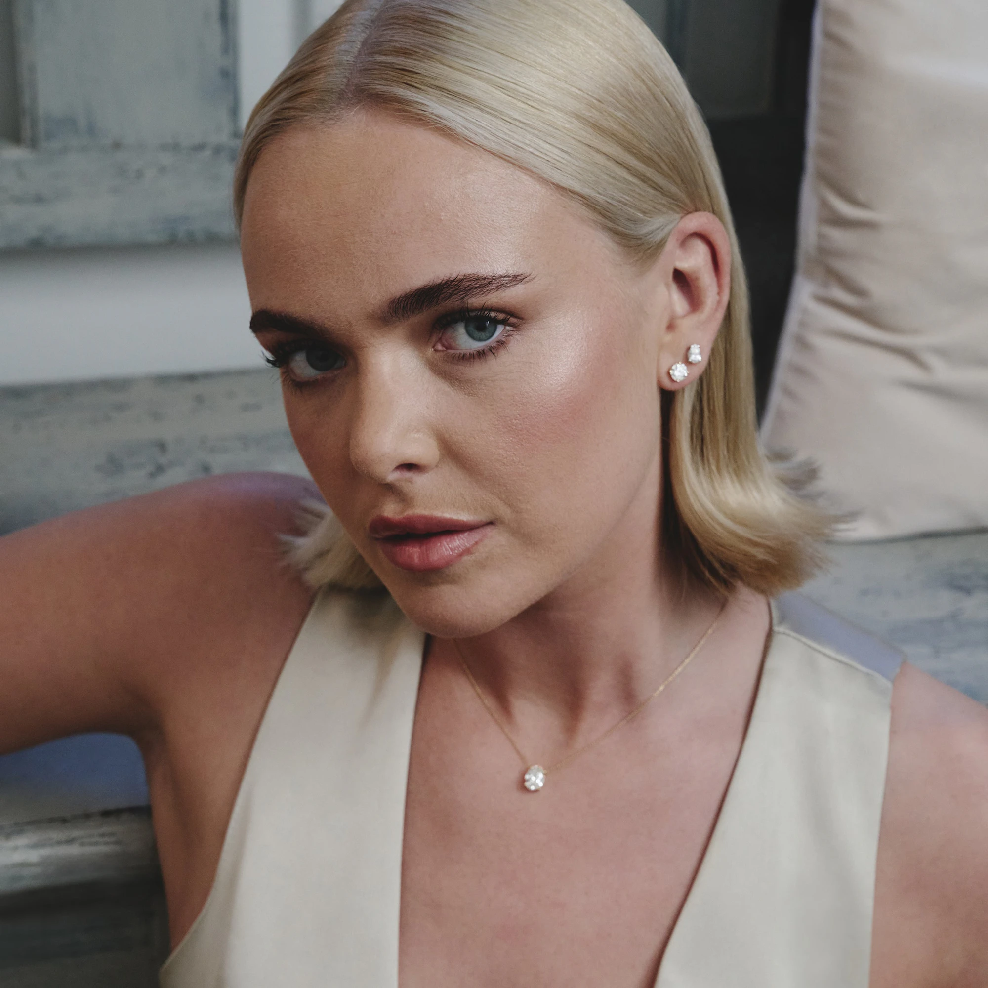 18K Gold Lab Diamond Stud Earrings 2.00CT F/VS1 Quality - 6.6mm