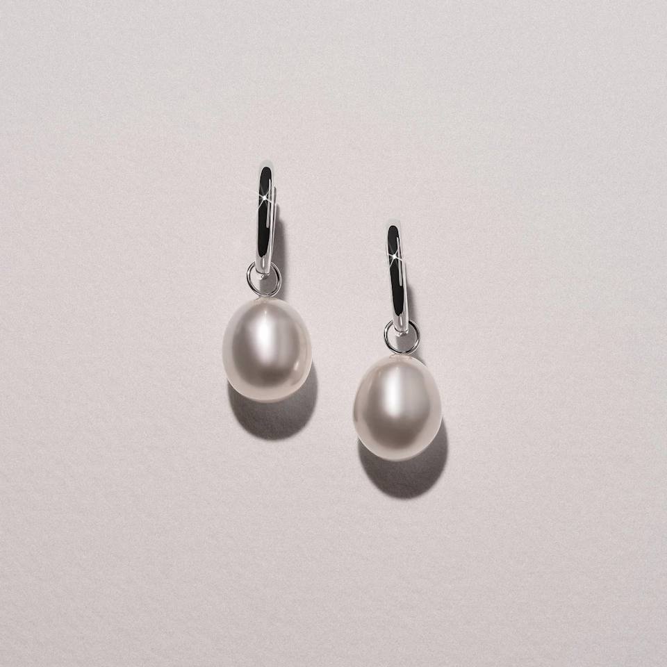 Eden 21.00ct Oval Pearl Huggie Earrings in Sterling Silver