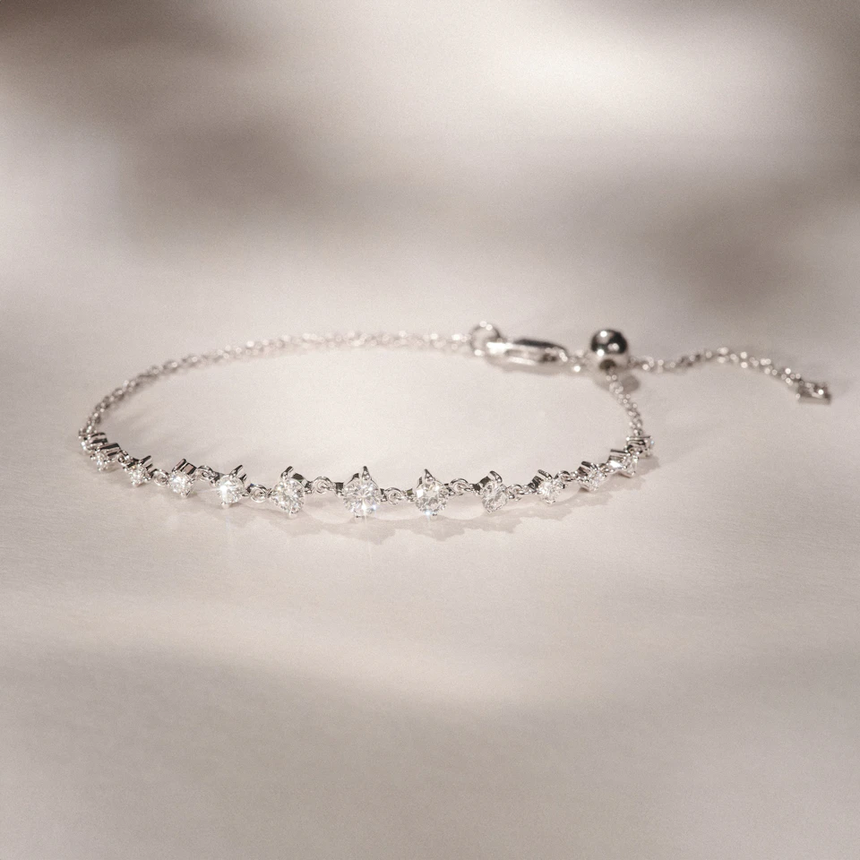 Moments 1.00ct Round Cut Lab Diamond Adjustable Tennis Bracelet in Sterling Silver
