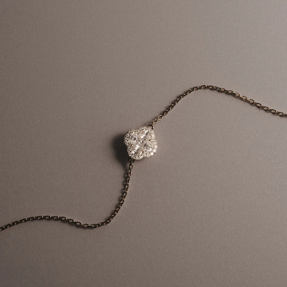 Alegria 0.91ct Lab Diamond Halo Bracelet in 9K Yellow Gold