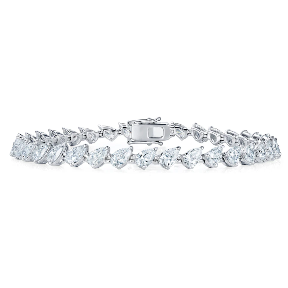 LUXE 8.00ct Lab Diamond Tennis Bracelet with IGI Certified Pear-Cut Diamonds in 18K White Gold