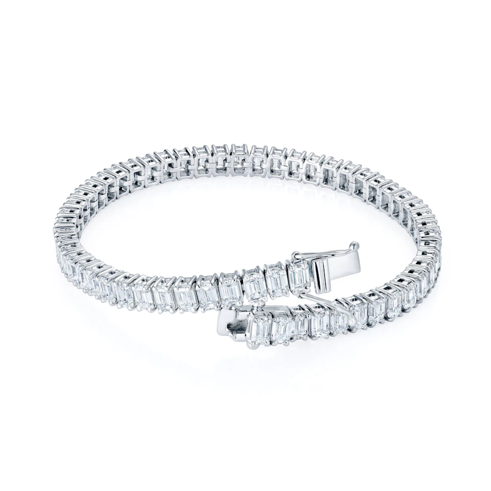 LUXE 12.00ct Lab Diamond Tennis Bracelet with IGI Certified Emerald-Cut Diamonds in 18K White Gold