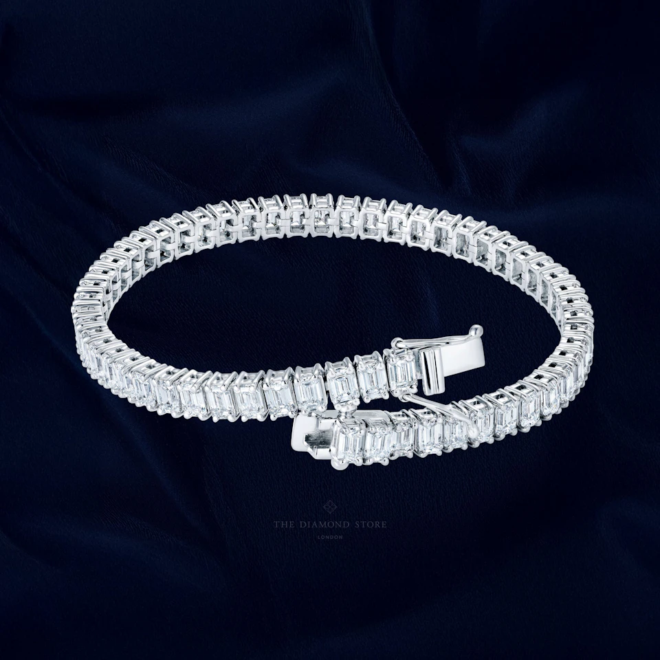 LUXE 12.00ct Lab Diamond Tennis Bracelet with IGI Certified Emerald-Cut Diamonds in 18K White Gold