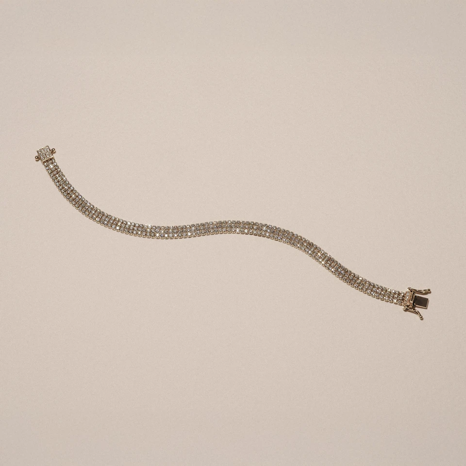 Soirée 4.15ct Round Cut Lab Diamond Tennis Bracelet in 18K Yellow Gold