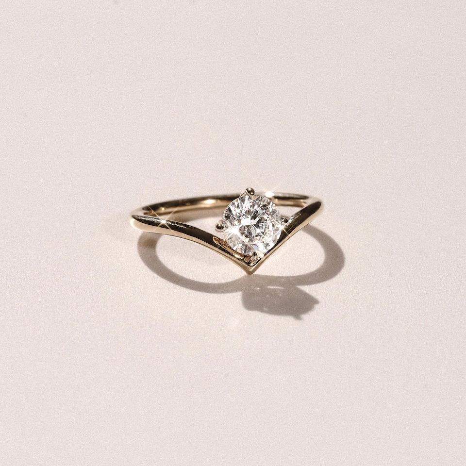 Vela 1.00ct Round Cut Lab Diamond Solitaire Engagement Ring in 18K Yellow Gold