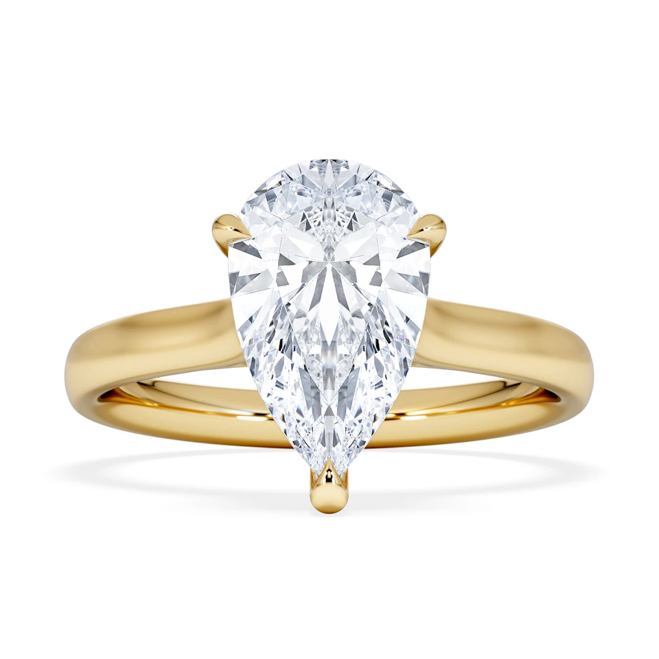 Amora Pear 2.00ct Lab Diamond Engagement Ring F/VS Set in 18K Gold