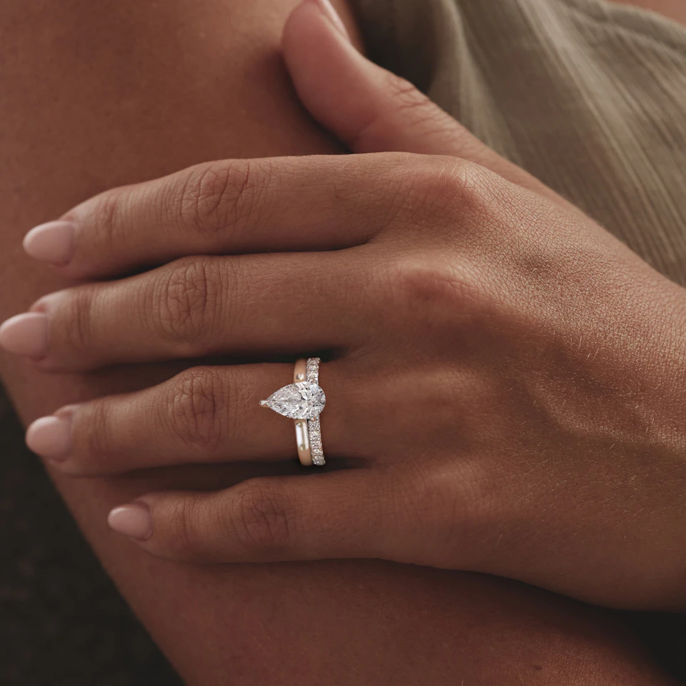 Amora Pear 2.09ct Hidden Halo Lab Diamond Engagement Ring F/VS Set in 18K White Gold