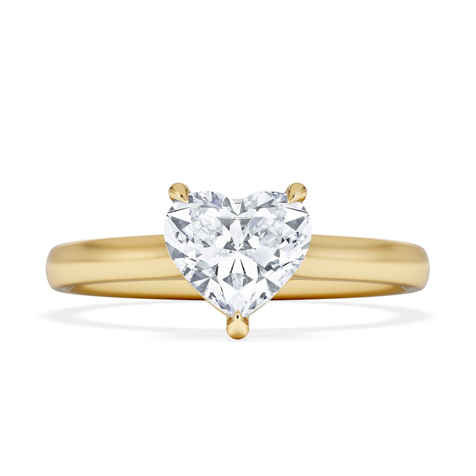 Amora Heart 1.00ct Lab Diamond Engagement Ring F/VS Set in 18K Gold