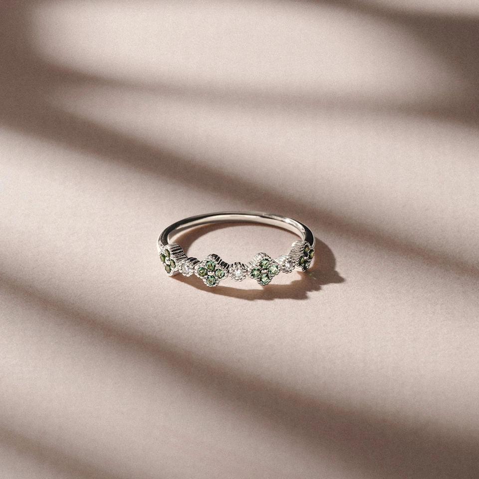 Alegria 0.18ct Lab Emerald 4 Clover Ring in Sterling Silver