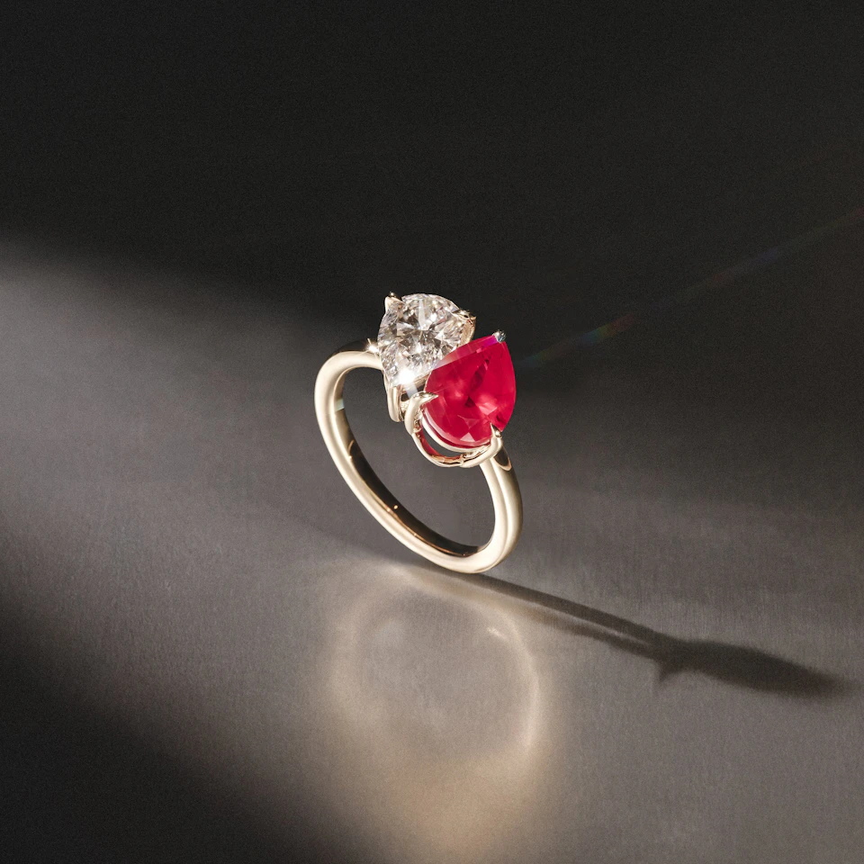 Toi Et Moi 1.50ct Pear Lab Diamond and 2.60ct Pear Lab Ruby Engagement Ring in 18K Yellow Gold