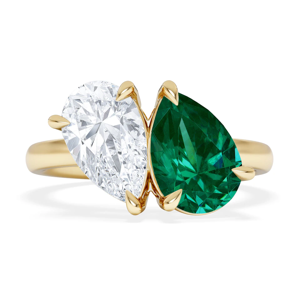 Toi Et Moi 1.50ct Pear Lab Diamond and 2.60ct Pear Lab Emerald Engagement Ring in 18K Yellow Gold