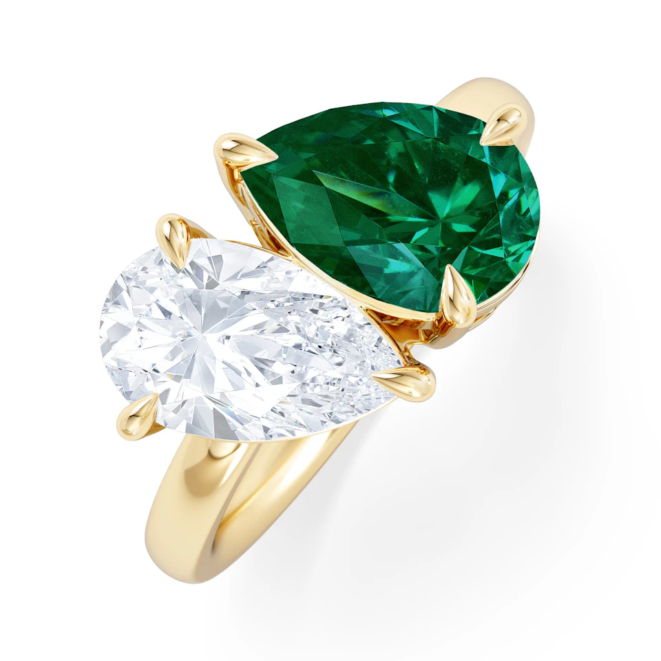 Toi Et Moi 1.50ct Pear Lab Diamond and 2.60ct Pear Lab Emerald Engagement Ring in 18K Yellow Gold